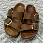 Birkenstock Arizona Sandals with Gold buckle Photo 0