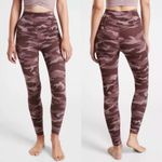 Athleta  elation 7/8 tight flora‎ camo print womens xs Photo 1