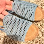 Earth Origins  blue Perforated Sandals size 9 Photo 3