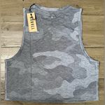 Nobull NWT Women's Muscle Tank - Small - Heather Gray Camo Photo 3