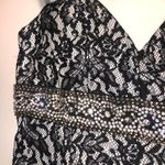 Black/White Lace prom dress Black Size 4 Photo 3