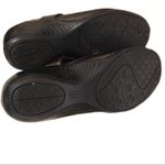 New Balance Aravon brown Mary Jane shoes 5D EUC Photo 6