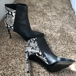 Black Snake Skin Boots Size undefined Photo 2