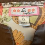 Koi Heart and Flower Scrub Top Photo 1