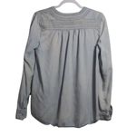 Holding Horses   Western Lightweight Embroidered Chambray Button Down Top Size S Photo 1