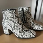 mix no. 6 Heeled Booties Photo 0