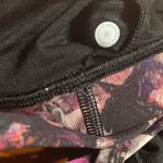 Lululemon  Women's Purple and Pink Bra size 6 Photo 3