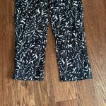 TALBOTS Cropped Dress Pants Sz 8 Black & White Leaves Side Zip Photo 2