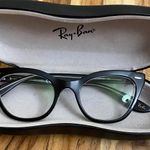 Ray-Ban Glasses Photo 0