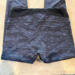 Lucy Activewear Like new Lucy Hatha Collection cropped leggings. Sz S  Photo 3