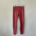 Lululemon Wunder Under High Rise Legging 28" Pink Shiny Pattern Women's Size 6 Photo 1