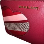 Michael Kors NWOT  Hearts Jet Set Saffiano Leather Red Crossbody Bag Gold Chain Photo 2