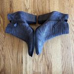 Paul Green  Malibu Sliced Zip Bootie Size 8.5 Smoke Brush Metallic Leather‎ Photo 5