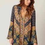 Free People  Bell Sleeves Tunic with Mandarin Collar Magic Mystery Printed M Photo 4