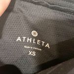 Athleta Size XS Splash Contender 2 in 1 Black Capri Athletic Legging Skirt Photo 4