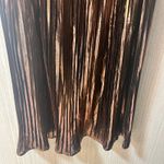 Love Riche Love‎ Riche Chocolate/Bronze Pleated Skirt Size Large Photo 3