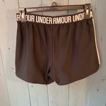 Under Armour Heat Gear Loose Fit Athletic Shorts Women's Size Small Black /Pink Photo 2