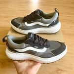 Vans  UltraRange Neo VR3 Shoe Women 8.5 US Mens 7.0 US Photo 4