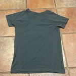 Lululemon run swiftly, short sleeve, top and olive green Photo 2