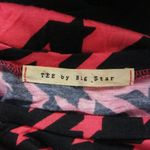 Big star 💵 TEE by Medium Houndstooth Print Blouse Photo 4