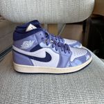 Nike NWOB Air Jordan 1 Med SE High Top Sneakers in Purple Photo 2