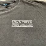 Wolf entertainment Law & Order special victims unit these are their stories Gray Size L Photo 5