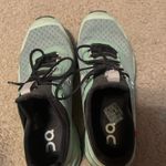 on cloud On-running Photo 8