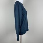 Quince  Flowknit Breeze Long Sleeve Top Women XS Navy Thumbholes Stretch Active Photo 2