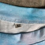 Oversized blue tie dye shirt with hibiscus print t Photo 2