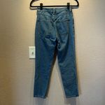 PacSun Women’s Mom Jeans Size 23 Medium Wash Photo 6