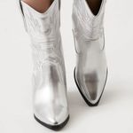 Forever 21 FAUX LEATHER COWBOY ANKLE BOOTS Photo 2