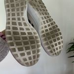 Adidas  cloudfoam white shoes size 8 Photo 7