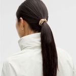 Lululemon  6 scrunchie pack Photo 1