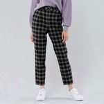 Hollister 90s Plaid Flannel Ultra High Rise Cropped Mom Pants Black Large Photo 1
