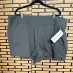 Athleta  Gray Trekkie North Shorts Size‎ 20 Photo 0
