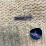 Abercrombie & Fitch  Yellow Cream V-Back Chunky Knit Sweater Photo 2