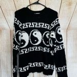Cooke Collective Chunky Oversized Black & White Small Sweater Photo 4