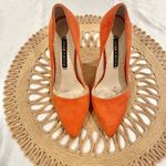 Alice + Olivia Dina Suede Pumps Orange Size EU 37.5 Photo 4