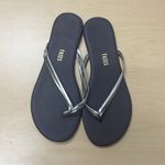Tkees  Metallic Silver Women's Sandals/Flip Flops. Size 7 Photo 1