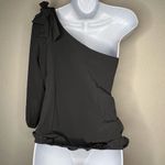 Lola One Shoulder Black Top‎ Size L Photo 3