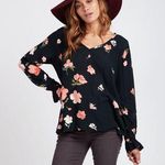 Billabong  Distant Highway Blouse Top Size Small Lightweight Floral Print Photo 0