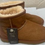 UGG  CLASSIC ULTRA MINI CHESTNUT BOOTS Sheepskin Footwear Photo 3