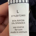 Active USA  navy blue short sleeved top women’s size large Photo 4