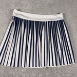 Vineyard Vines  performance white Navy pleated skirt, size S Tennis Pickleball Photo 0