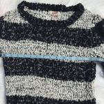 Arizona Jeans Arizona Jean Chunky Black White Striped Sweater XS Fuzzy Soft Comfy Extra Small Photo 3