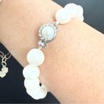 Natural Freshwater Cultured Pearl Knotted Pearl Clasp Bracelet 32.1g. White Photo 3