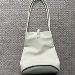 Street Level White Shoulder Bag Photo 2