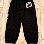 PINK - Victoria's Secret  women's XS Black capri jogger sweatpants Photo 4