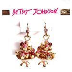 Betsey Johnson EARRINGS Dangle Drop Cupcake Wedding Tiered Cake Plate Gold Pink Photo 2