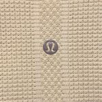 Lululemon  swiftly tech short sleeve stretchy T-shirt, neon yellow, size 8 Photo 8